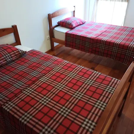 Hostel Costa Lodges, Funchal And Santa Cruz, Madeira *