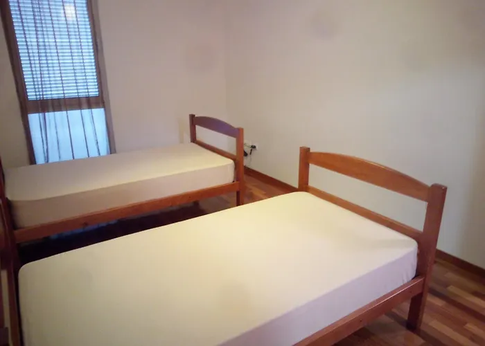 Costa Lodges, Funchal And Santa Cruz, Madeira Hostel